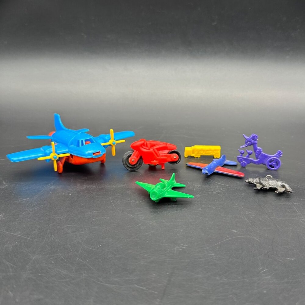 Vintage Toy Lot Airplanes Motorcycle Bear Truck Duck Plastic Miniature Retro - Picture 2 of 9
